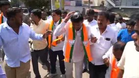 Munirathna egg attack