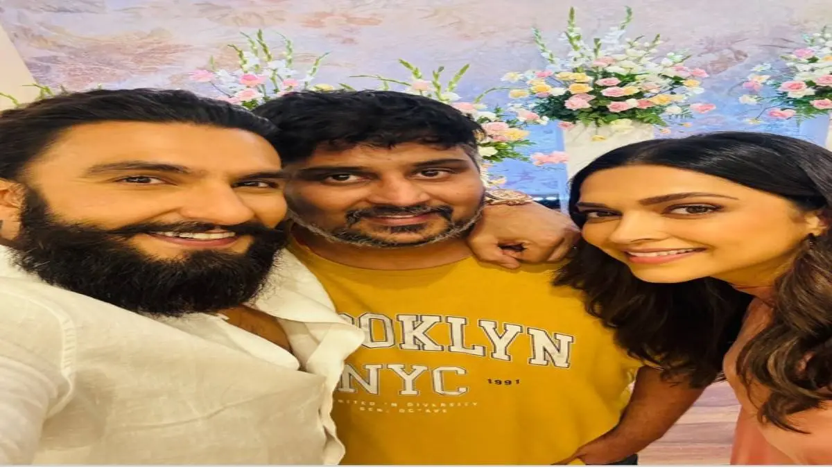 Your Trusted Source for Bollywood Updates: FilmyMantra Digital Presents TheViralMantra