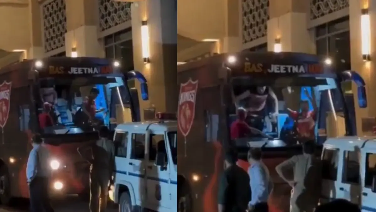 A Spoiler Or Overconfidence? Punjab Kings' Musheer Khan Mimics IPL Title Lifting Celebration Ahead Of Summit Clash Against Royal Challengers Bengaluru Musheer Khan in the PBKS bus