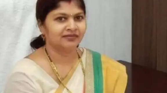 'My blood boiled': BJP MP Sangeeta Balwant After Meeting Ayodhya Rape Survivor's Family 'My blood boiled': BJP MP Sangeeta Balwant after meeting Ayodhya rape survivor