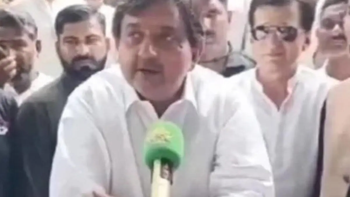 'My father and Hafiz Saeed Were Like Brothers…': Pakistan Punjab Assembly Speaker Openly Accepts his Ties With Lashkar-e-Taiba Founder 'My father and Hafiz Saeed Were Like Brothers…': Pakistan Punjab Assembly Speaker Openly Accepts his Ties With Lashkar-e-Taiba Founder