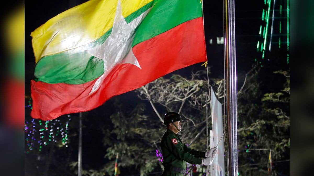 Myanmar Military Using Paramotors And Gyrocopters For Aerial Attacks On Civilians, Opposition Forces