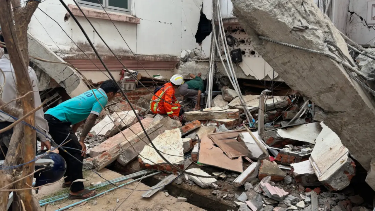 Myanmar's main resistance movement announced a partial ceasefire to facilitate earthquake relief efforts.