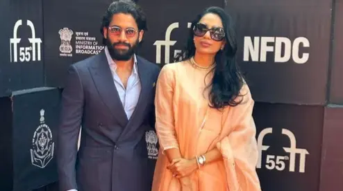 Naga Chaitanya-Sobhita Dhulipala Walk Hand-in-hand At IFFI, Invite Paparazzi To Wedding | VIRAL Naga Chaitanya and Sobhita Dhulipala attended the International Film Festival of India