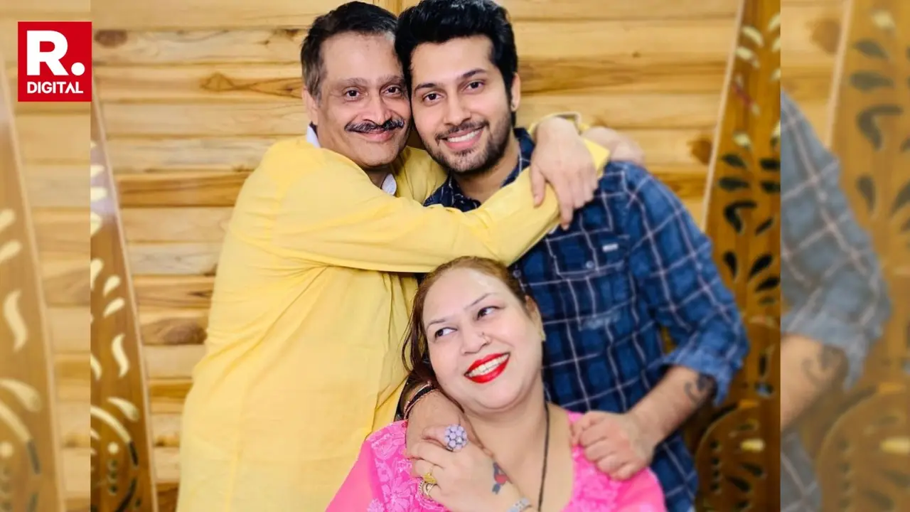 Swaragini Actor Namish Taneja's Father Vikram Dies While Performing Ram Leela In Delhi Namish Taneja with his family