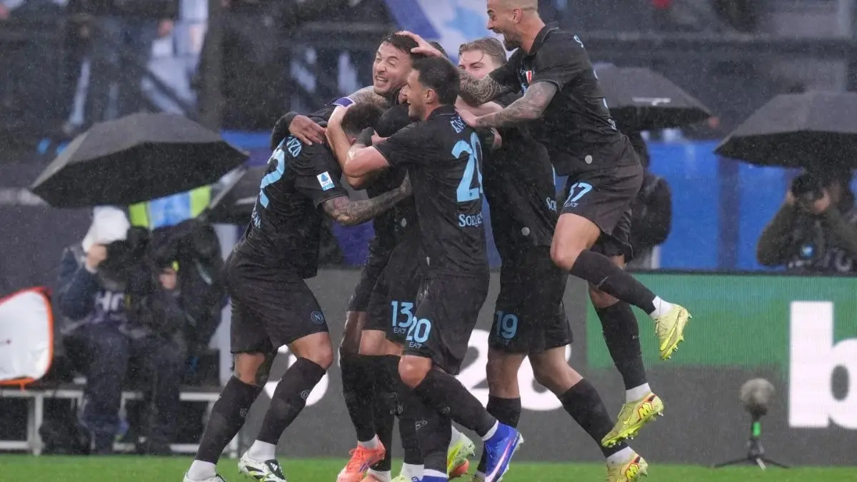 Napoli players celebrating