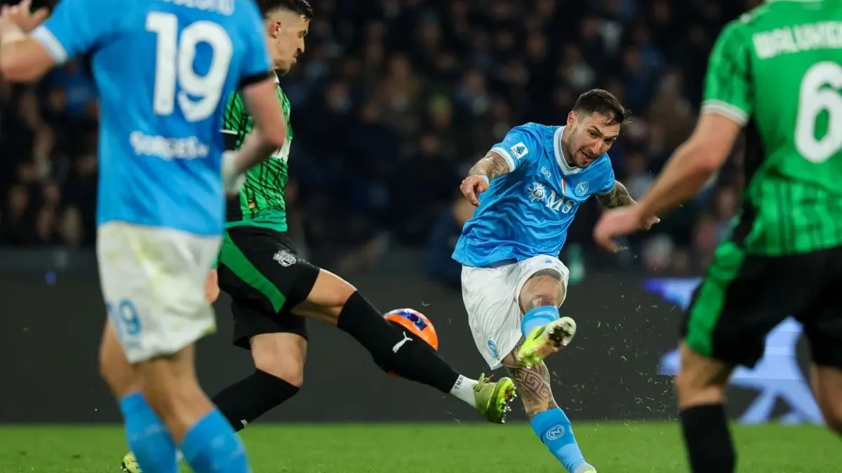 Napoli Faces Further Injuries Ahead Of Crucial Matches in Serie A And Champions League Napoli's winger Matteo Politano