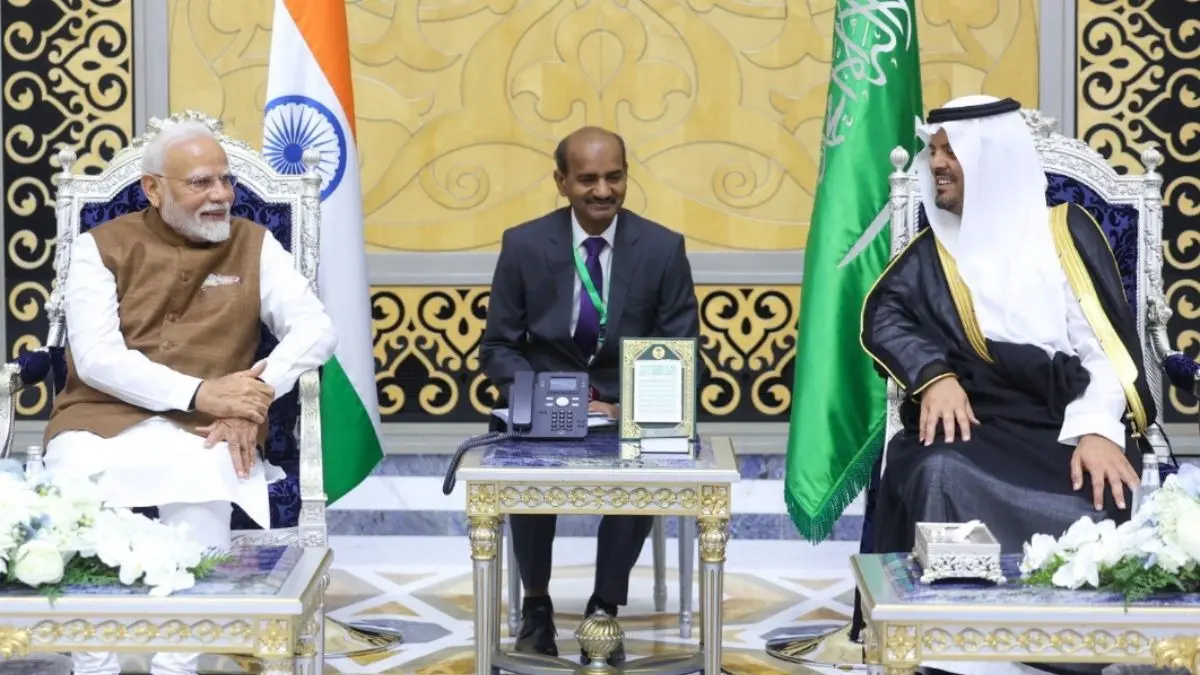 Narendra Modi Meets Prince Salman