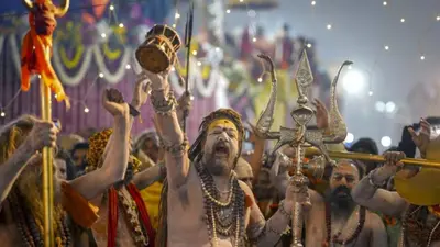 Nashik Kumbh: ध्वजारोहण से होगी नासिक सिंहस्थ कुंभ की शुरुआत, प्रमुख धार्मिक तिथियां और अमृत स्नान का पूरा शेड्यूल जानिए | Republic Bharat