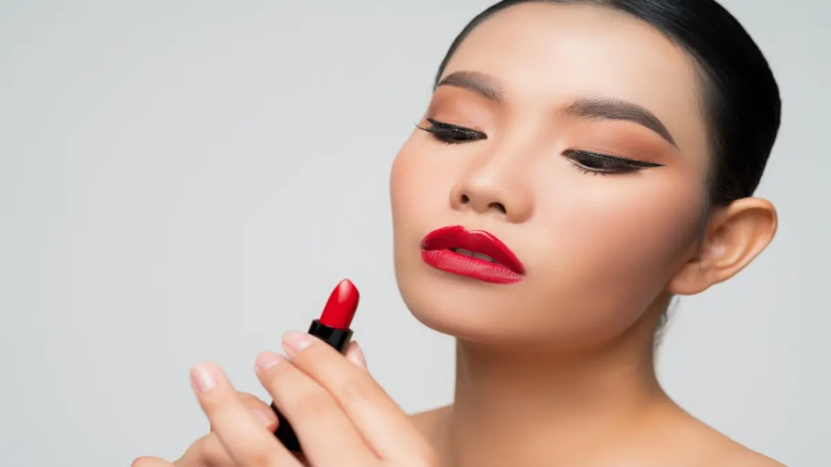National Lipstick Day 2025: Tips And Tricks To Make Your Lip Shades Last Longer National Lipstick Day 2025