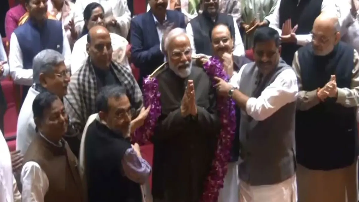 NDA leaders felicitates PM Modi at NDA Parliamentary Meeting