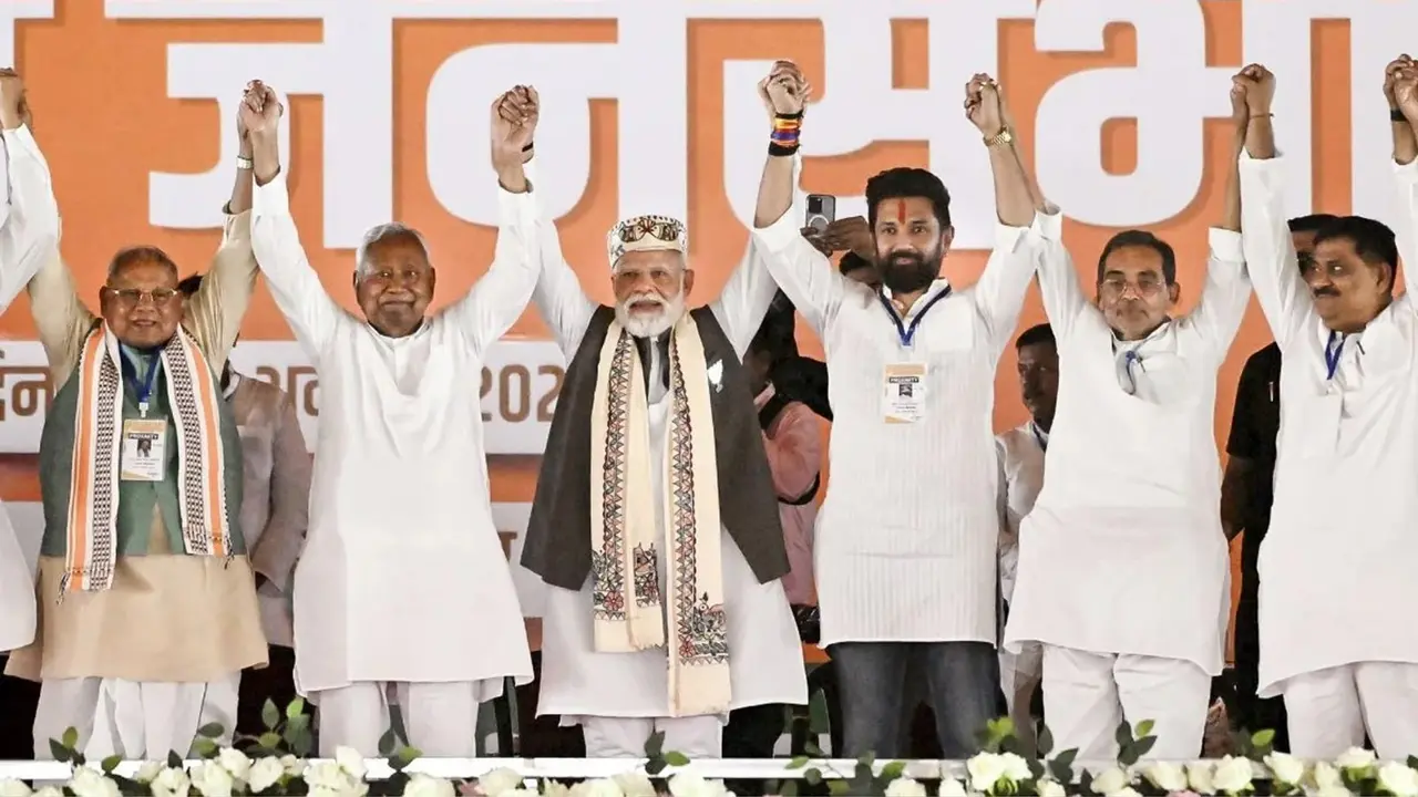 NDA Unveils New Bihar Cabinet; JD(U)-BJP Power-Share Formalised At Grand Swearing-In