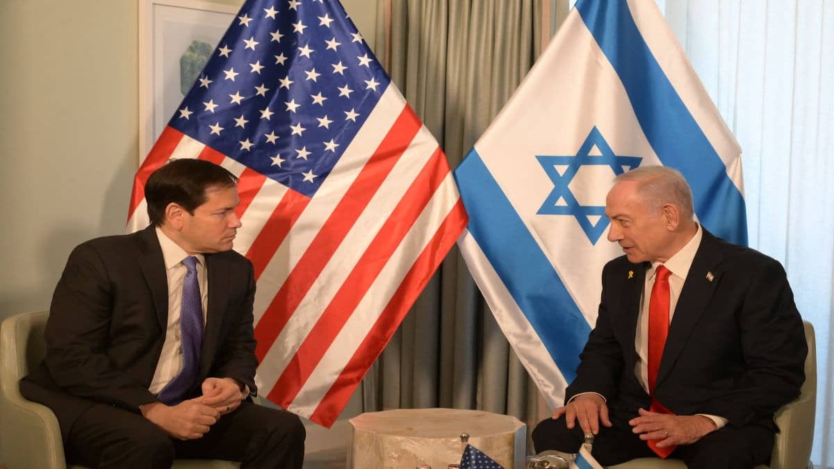 Netanyahu Meets US Secretary of State Rubio at Mar-a-lago Ahead of Trump Talks