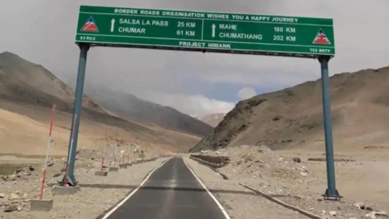 New 91-Km All-Weather Road Boosts India’s Military Might Along LAC in Eastern Ladakh New 91-Km All-Weather Road Boosts India’s Military Might Along LAC in Eastern Ladakh