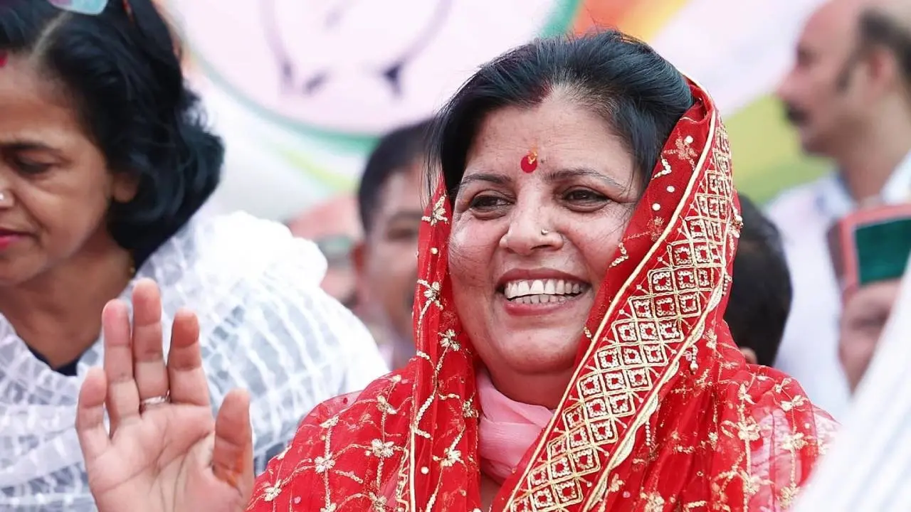 Himachal CM Sukhvinder Singh Sukhu wife Kamlesh Thakur