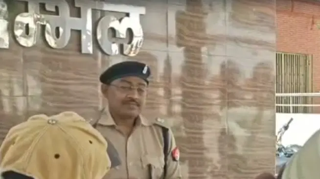 पारंपरिक नमाज पर कोई पाबंदी नहीं, सुरक्षा के मद्देनजर छत पर एकत्रित होने पर रोकः संभल के एएसपी Sambhal Police