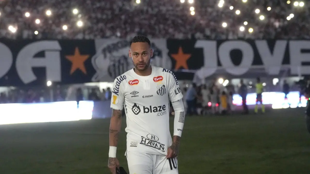 'Tossed By Barcelona': Football Star Neymar Jr Criticised After Missing Out Santos' Semi-Final Against Corinthians Neymar Jr.
