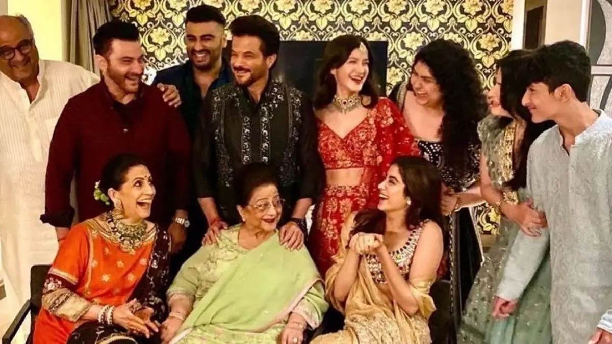 Nirmal Kapoor with the family.