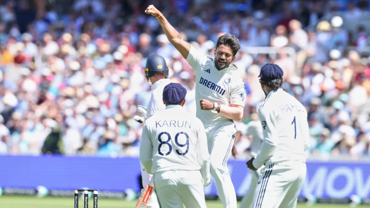 IND vs ENG Lord's Test: Clutch Nitish Reddy Responds To Ben Duckett's Boundary By Toppling Two Wickets In An Over Nitish Kumar Reddy