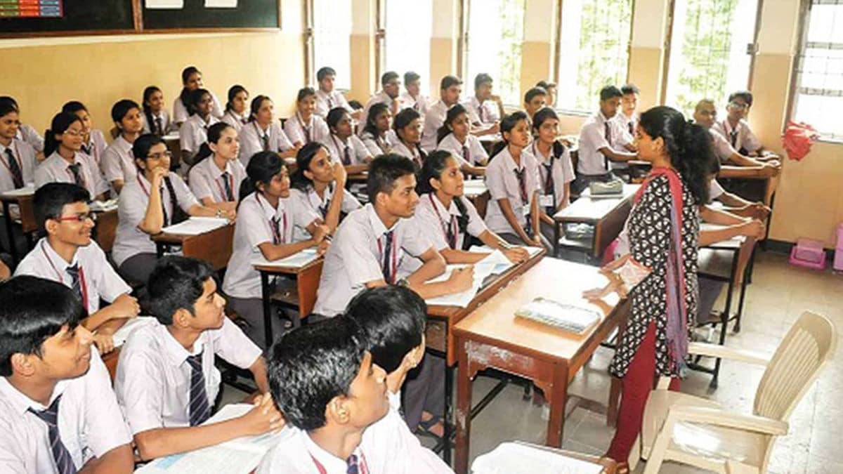 No Backbenchers, No Heavy Schoolbags: Kerala Govt To Bring Reforms To Make Schools 'Child-Friendly'