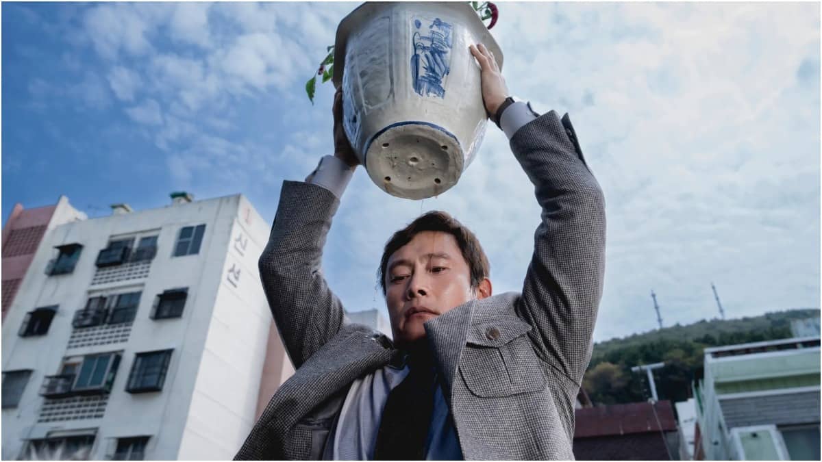 No Other Choice features Lee Byung-hun in lead role