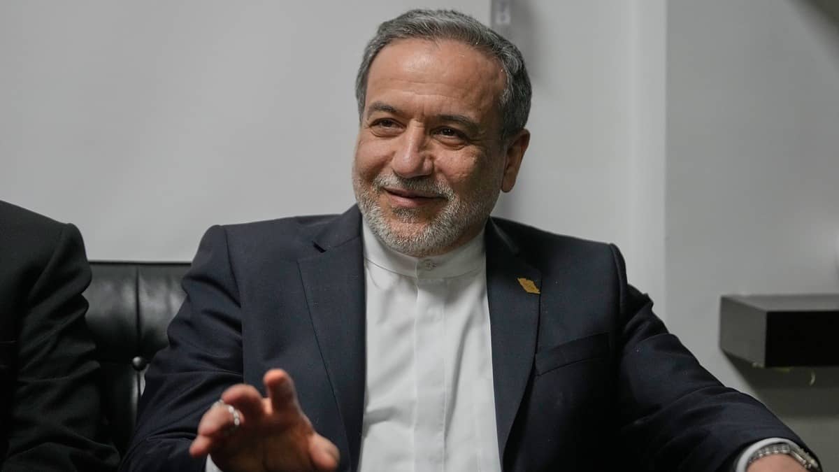 No War Desire, But Prepared To Defend: Iranian Foreign Minister Responds To US Threat