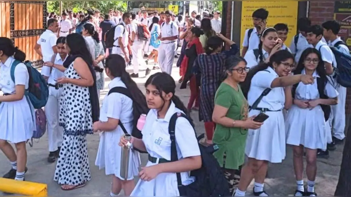 Noida Schools Evacuated After Bomb Threat Emails Received During CBSE Board Exams, Security On High Alert Noida Schools Evacuated After Bomb Threat Emails During CBSE Board Exams, Security On High Alert