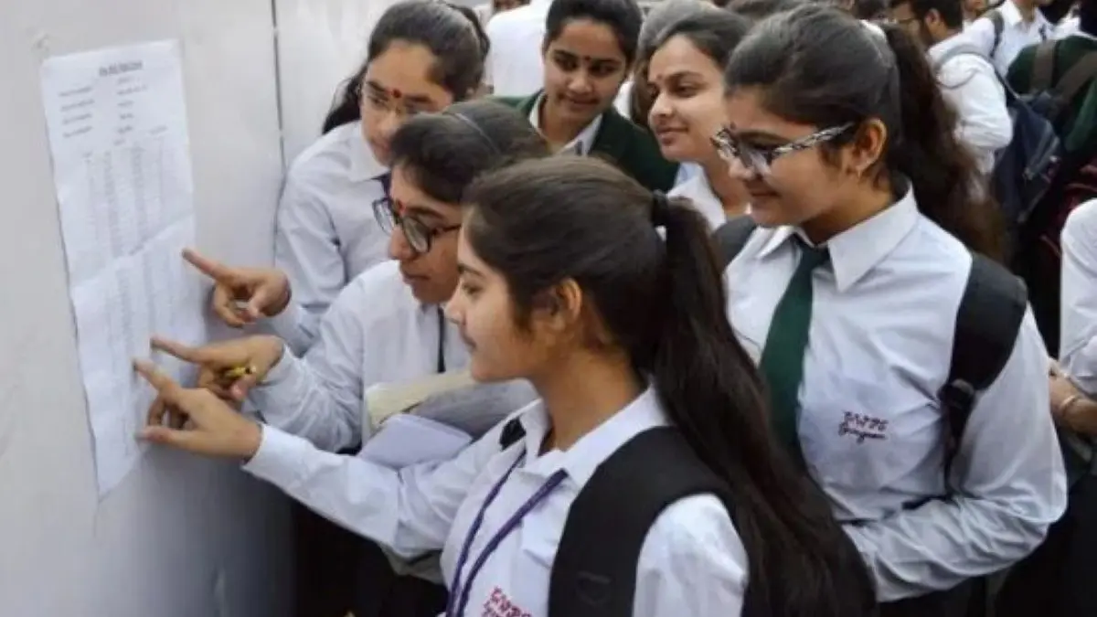 CBSE Class 12th Result 2025: Girls Have Outperformed Boys Again, Records Pass Percentage Of 91.64 Percent CBSE 12th Result 2025