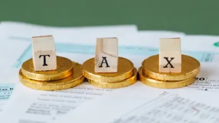 Sitharaman Closes Budget Speech With 'No Tax Up To Rs 12L' | Here's How Your Money Changes Old Tax Regime vs New Tax Regime: Key Differences