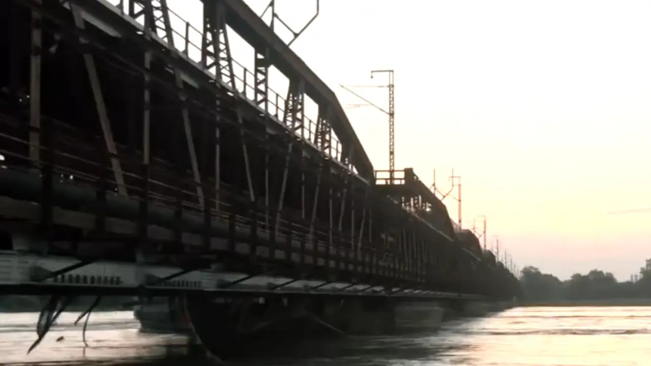 Old Yamuna Bridge Delhi