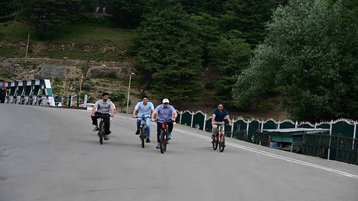 Omar Abdullah's Cycle Ride With Two Sons On The Streets Of Pahalgam A Month After Terror Attack | Watch Omar Abdullah, Pahalgam, Cycle ride