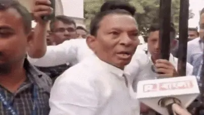 On Camera: Mamata's Man Attacks Republic Bangla Again For Asking Right Questions