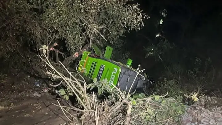 One Dead, 16 Pilgrims Injured as Bus Falls Into Gorge in Jammu One Dead, 16 Pilgrims Injured as Bus Falls Into Gorge in Jammu