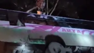 One Killed, Several Injured After Bus Turns Turtle Near Khandwa in MP | Video