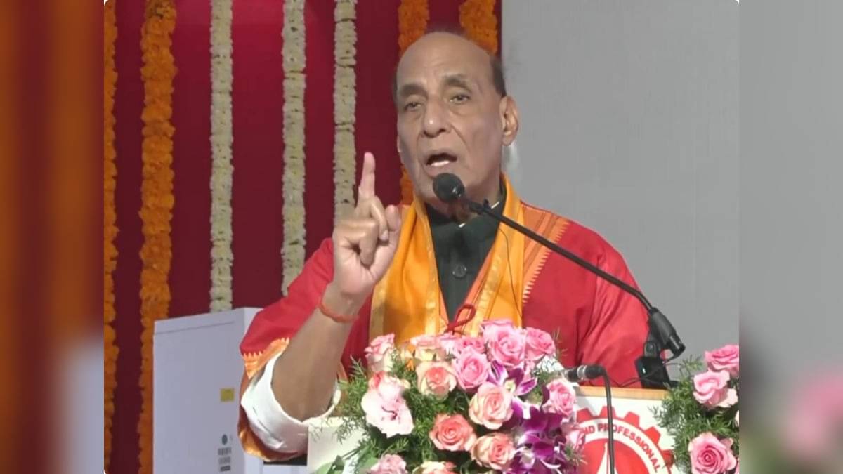 Rajnath Singh Flags 'White-Collar Terrorism', Cites Red Fort Terror Blast Caused By a Doctor; Says Education Must Impart Character