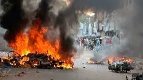 3 Killed, 30 Injured in Protest Against Mosque Survey in UP's Sambhal; Internet Suspended Outsiders banned in Sambhal after tension