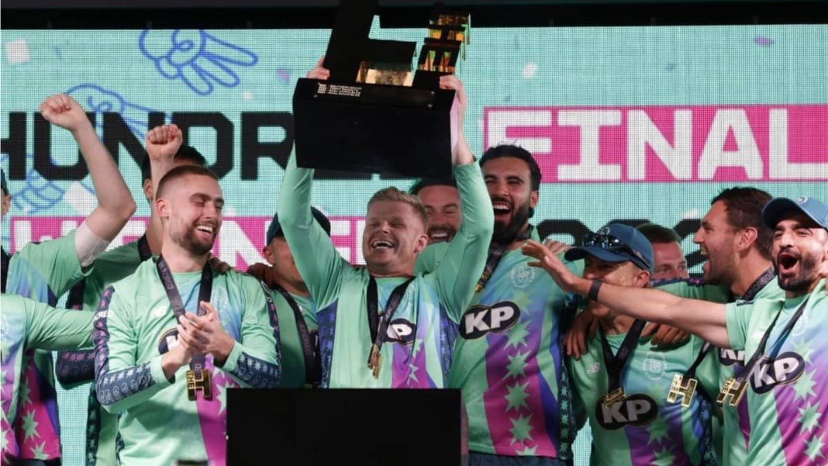 Oval Invincibles celebrating after winning The Hundred title