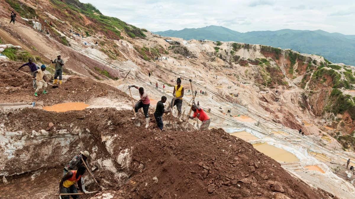 Over 200 Killed in Coltan Mine Collapse in East Democratic Republic of Congo, Says Official 