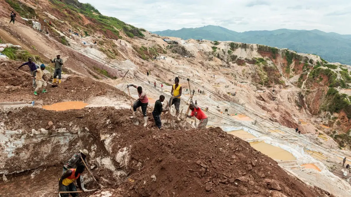 Over 200 Killed in Coltan Mine Collapse in East Democratic Republic of Congo, Says Official Over 200 Killed in Coltan Mine Collapse in East Democratic Republic of Congo, Says Official