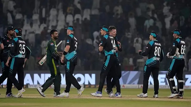 PAK vs NZ 5th t20 Match won by New Zealand
