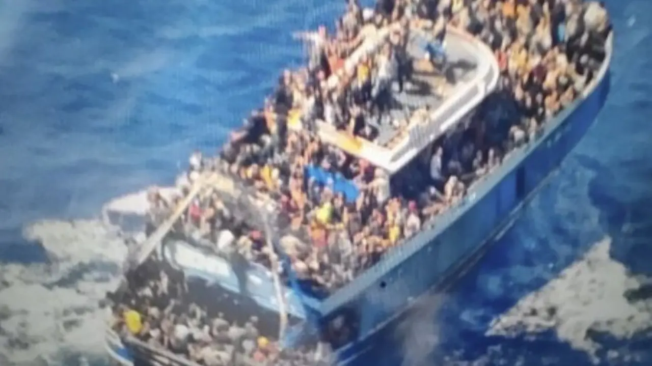 Pakistan Tragedy: Over 40 Feared Drowned After Boat Capsizes Off African Coast Pakistan Boat Tragedy