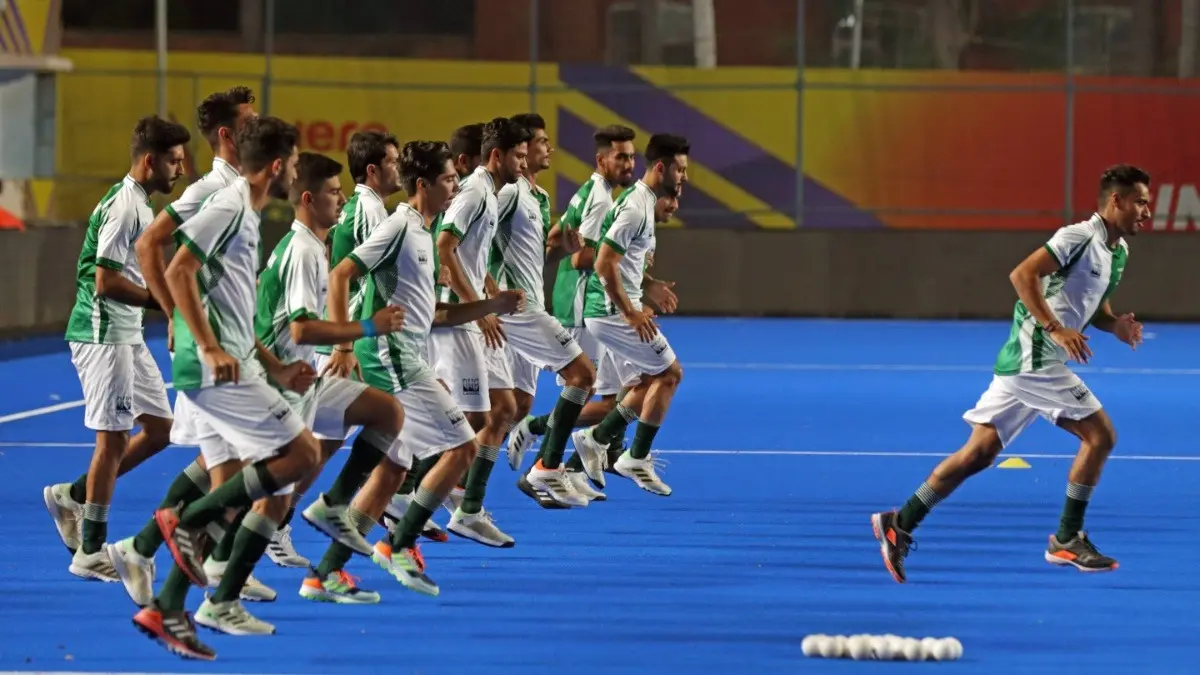 Pakistan Humiliated Once Again! National Hockey Team Stranded On Road In Canberra For Hours After Failing To Pay Bills Pakistan Hockey Team Players in 2023
