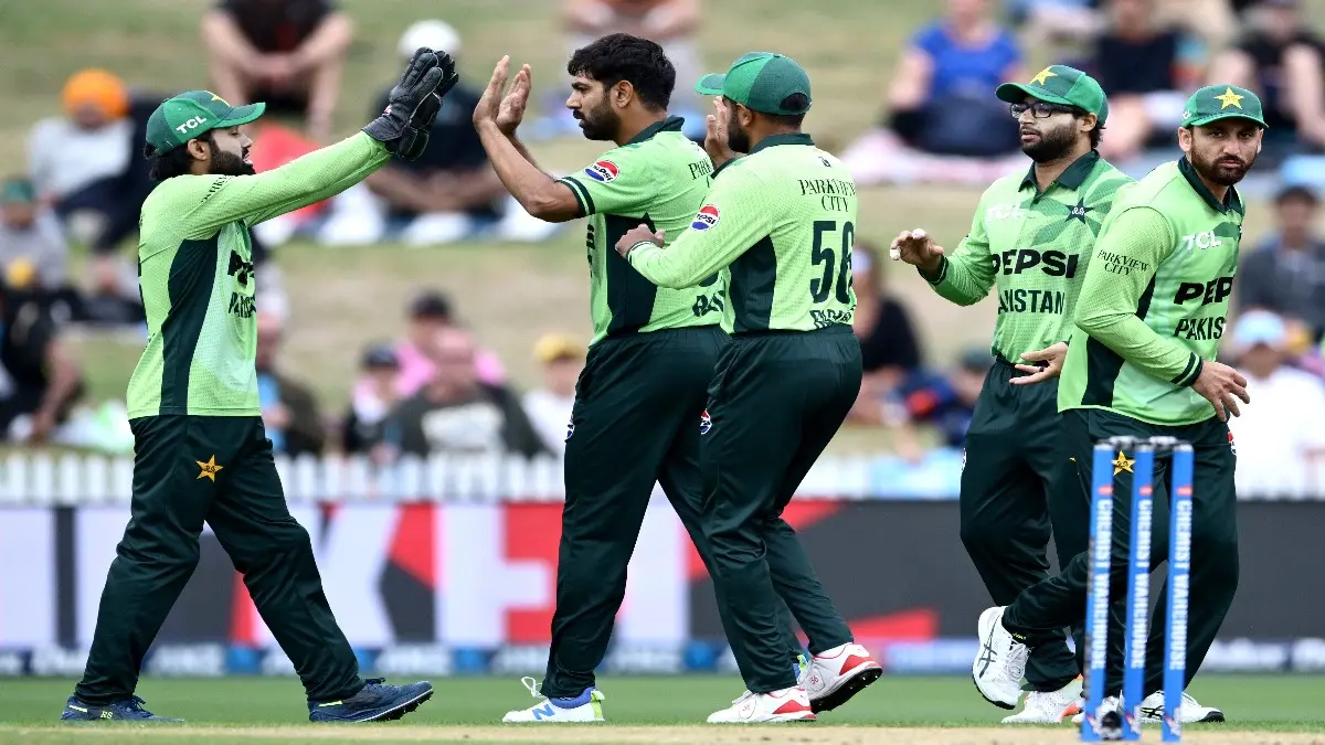 Ex-RCB Director Of Cricket Emerges Favourite To Be Pakistan Cricket's Next Head Coach: Reports Pakistan players celebrate a wicket