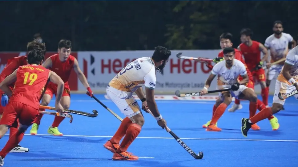 Pakistan team waved Chinese flag in India v China final Indian fans got angry