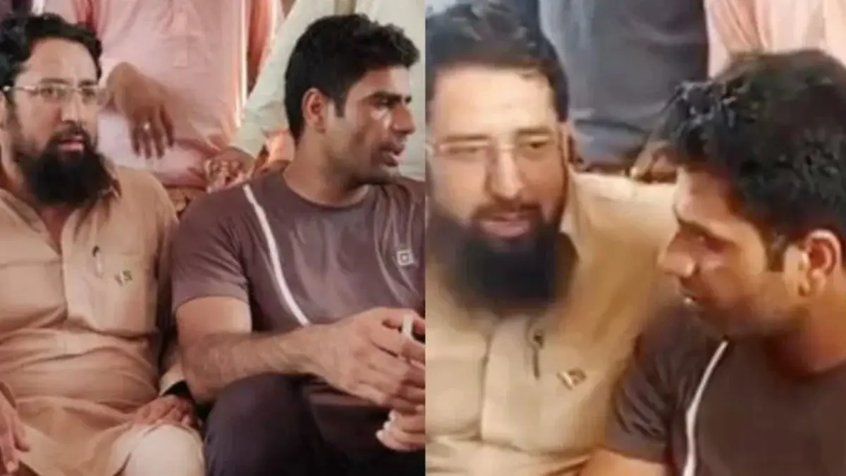 Video Shows LeT Terrorist Meeting Pakistan's Golden Arm in Javelin Arshad Nadeem | WATCH Pakistan’s Olympic Gold medalist Arshad Nadeem with Lashkar-e-Taiba terrorist Muhammad Harris Dar