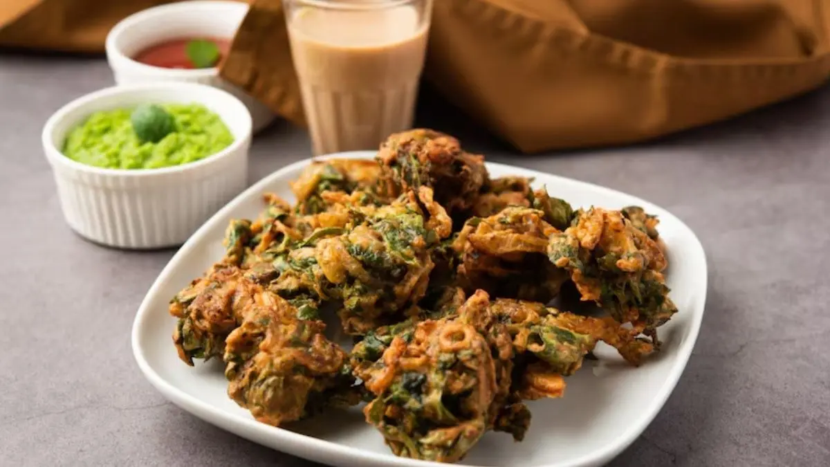 Palak Aloo Pakora Recipe
