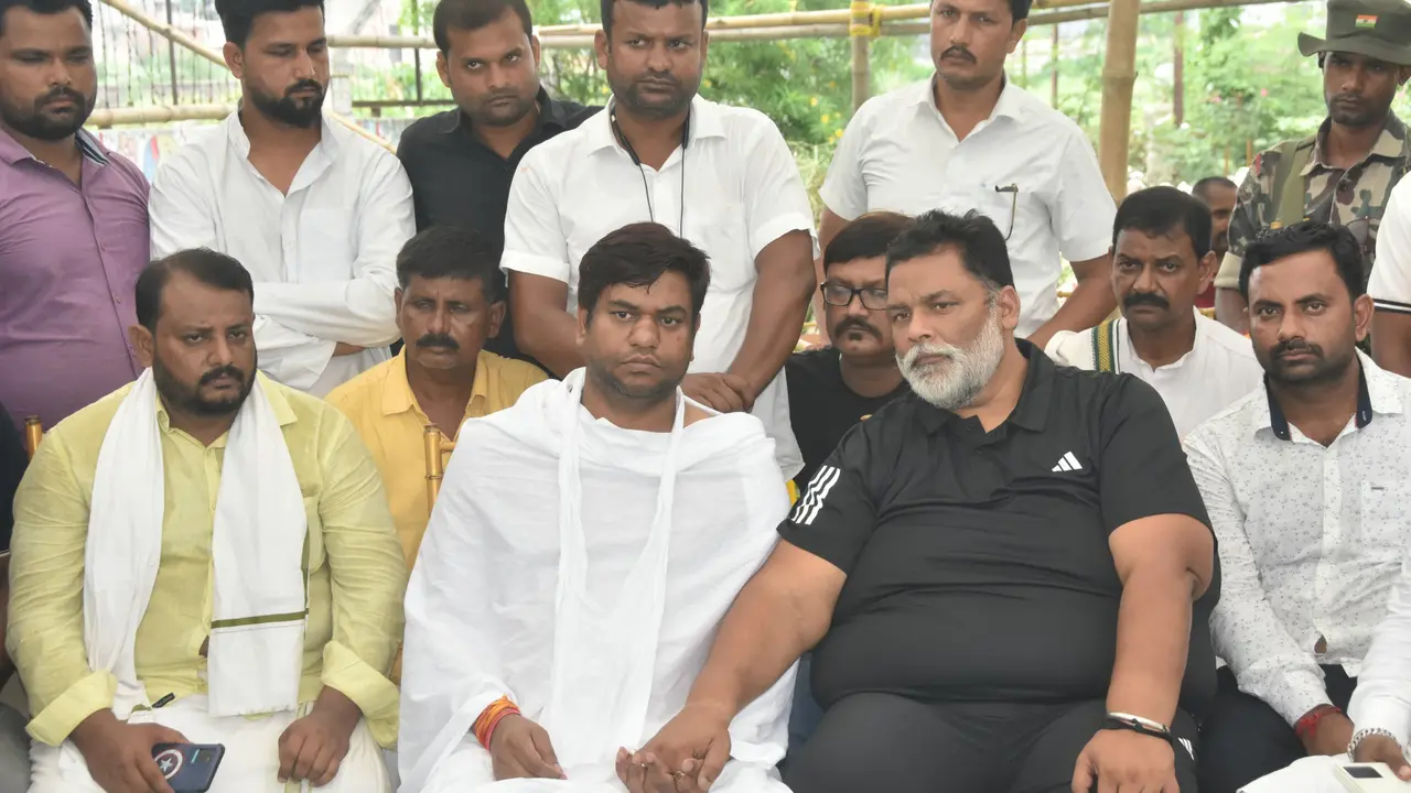 Pappu Yadav met Mukesh Sahni