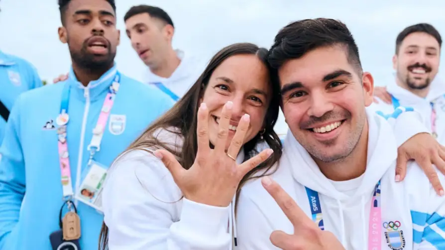 'It's a yes': Handball Star Pops the Question to Hockey Player During Paris Olympics 2024 Paris Olympics