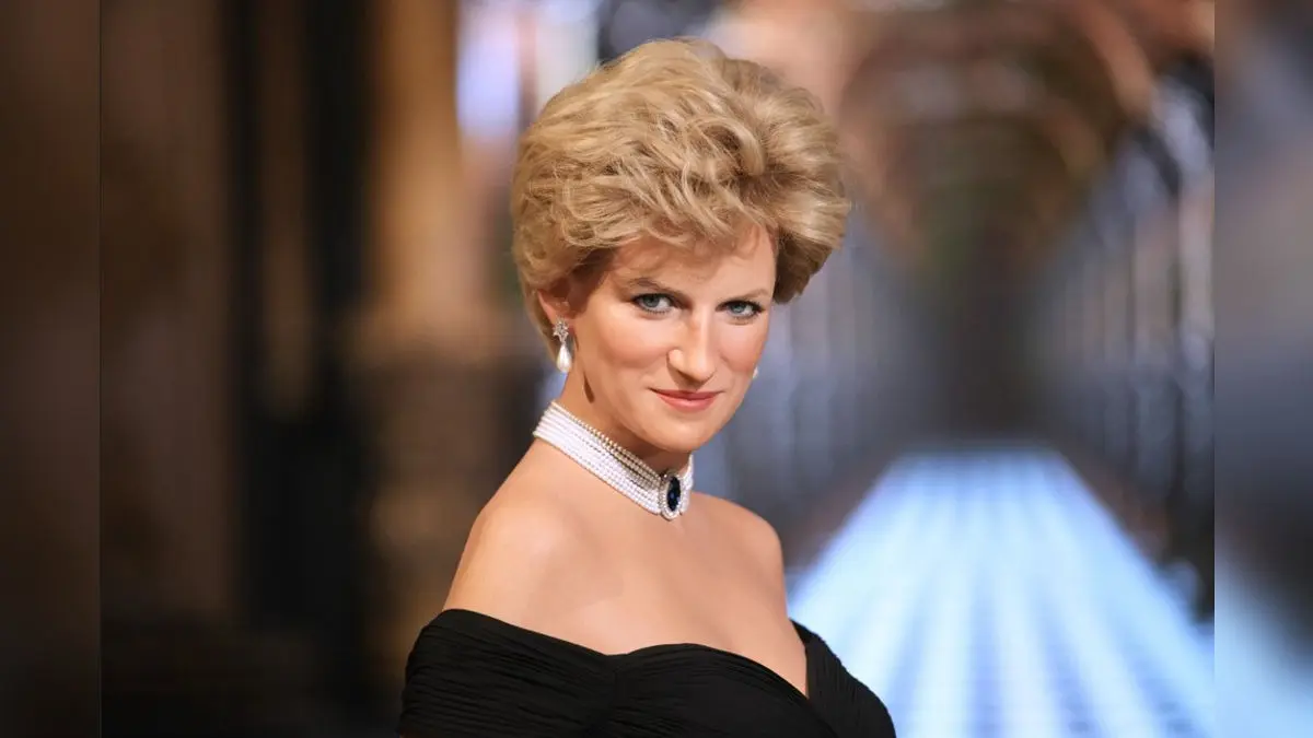Paris Unveils a Jaw-Dropping Wax Diana in Her Legendary ‘Revenge Dress’ - You Have to See This