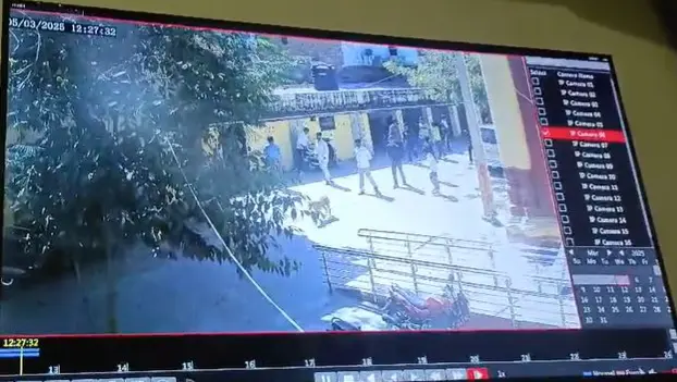 BREAKING: बम धमाके से दहला पटना यूनिवर्सिटी, दरभंगा हाउस में किसने फेंका बम? वारदात CCTV में कैद Patna University Darbhanga House Blast.